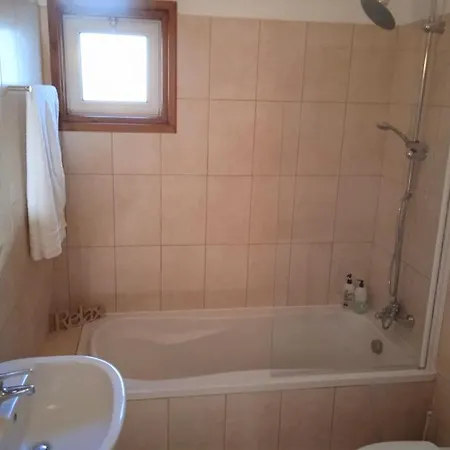 Villa Eleftherias Retreat Szkarínu